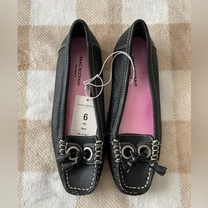 Isaac Mizrahi Women’s size 6 Black Leather Loafers with Tassel Detail NWT